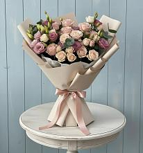 Букет цветов из:  Розы и Лизиантусы в Тарычёво