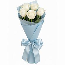 Букет 5 Белых роз Проуд в Тарычёво