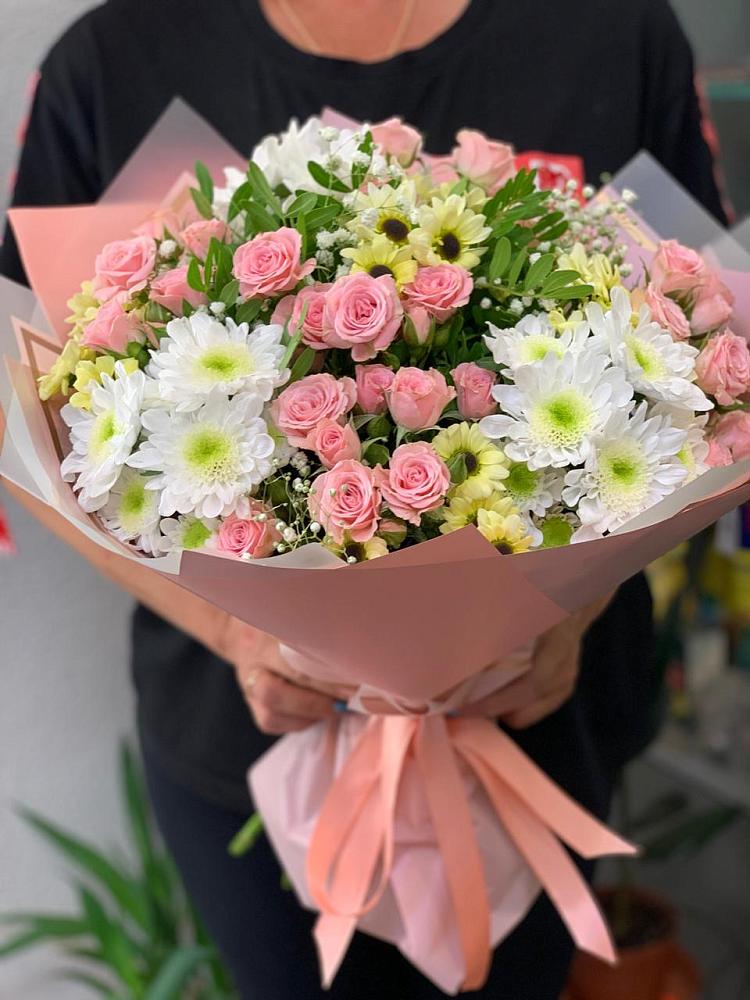 Букет цветов из: Розы и Хризантемы в Тарычёво