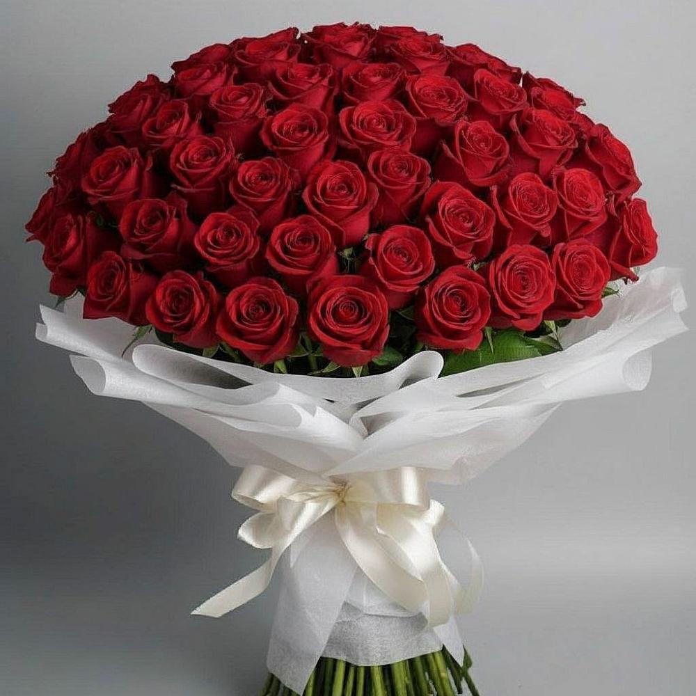 Букет 101 Красная роза Блэк Мэджик в Тарычёво