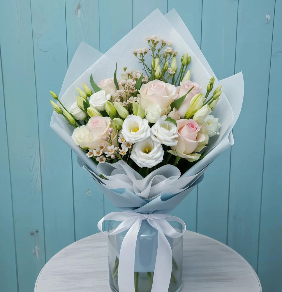 Букет цветов из: Розы и Лизиантусы в Тарычёво