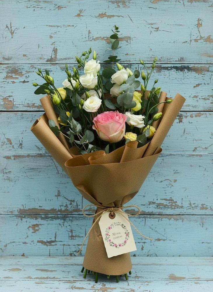 Букет цветов из: Розы и Лизиантусы в Тарычёво