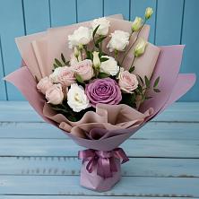 Букет цветов из:  Розы и Лизиантусы в Тарычёво