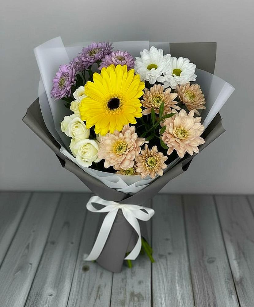 Букет цветов из: Розы, Герберы и Хризантемы в Тарычёво