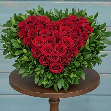 Цветочная композиция из Розы в виде сердца в Тарычёво