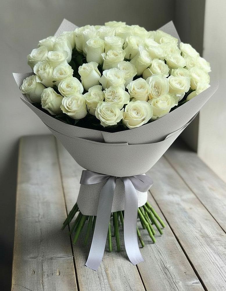 Букет 35 Белых роз в Тарычёво