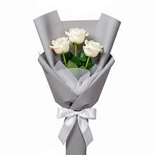 Букет 3 белые розы в Тарычёво