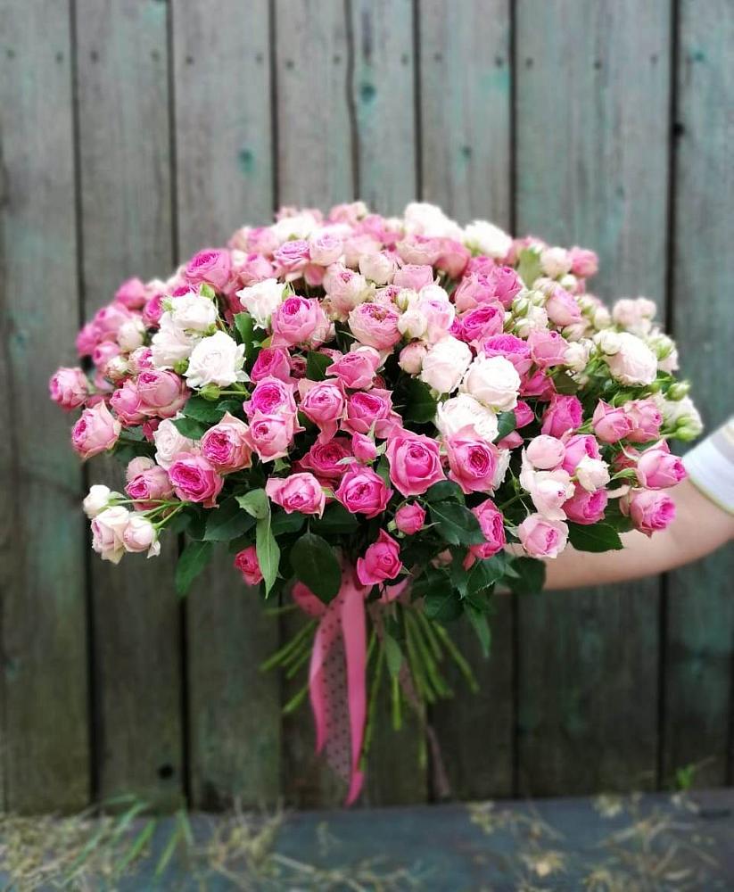 Букет Розовые кустовые розы Натали и Лав Лидия в Тарычёво