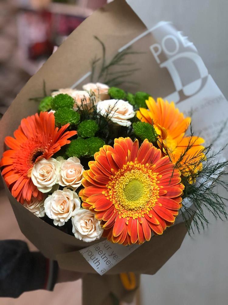 Букет цветов из: Герберы, Хризантемы и Розы в Тарычёво