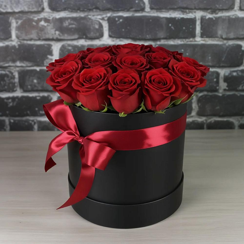 Цветочная композиция из Розы в шляпной коробке в Тарычёво