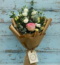 Букет цветов из:  Розы и Лизиантусы #REPLACE_PRED# Тарычёво