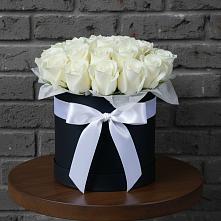 Цветочная композиция из Розы в шляпной коробке в Тарычёво