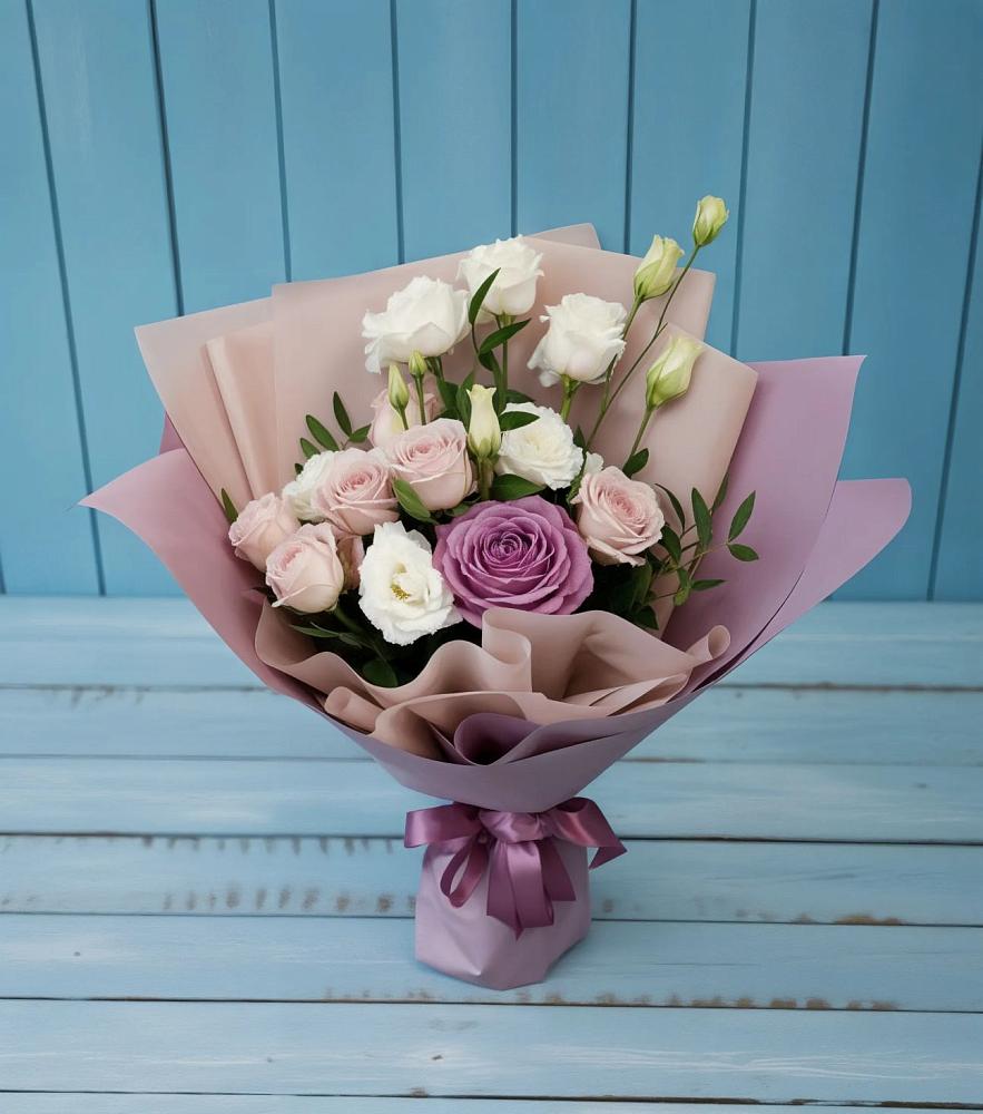 Букет цветов из: Розы и Лизиантусы в Тарычёво